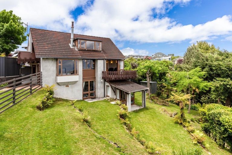 Photo of property in 5 Mccauley Grove, Hilltop, Taupo, 3330