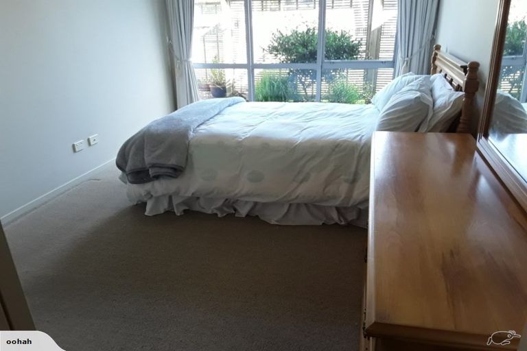 Photo of property in Bay Palms Apartments, 8/30b Bute Road, Browns Bay, Auckland, 0630