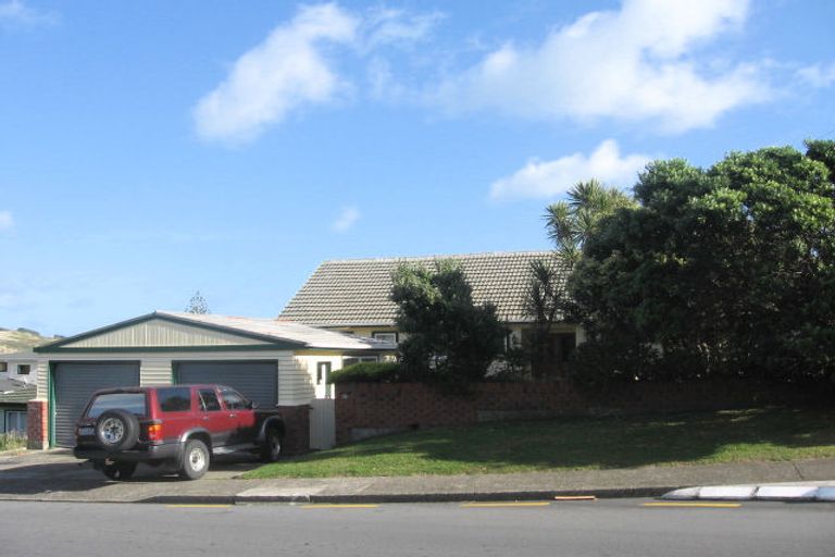 Photo of property in 31 Thornley Street, Titahi Bay, Porirua, 5022