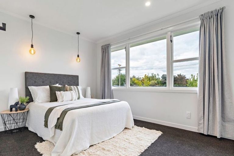 Photo of property in 2 Windsor Street, Solway, Masterton, 5810