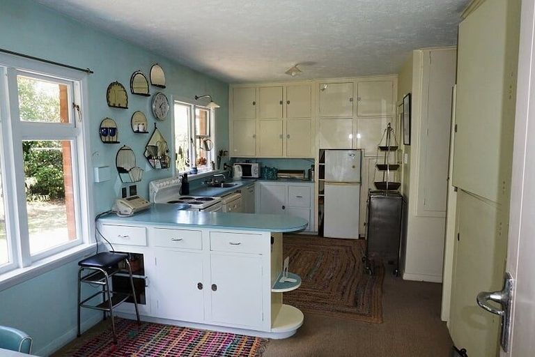 Photo of property in 2c Wainoni Road, Wainoni, Christchurch, 8061