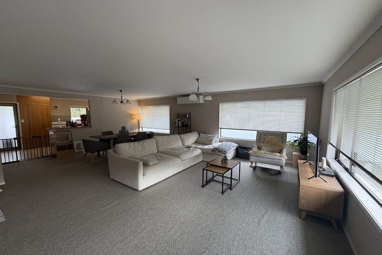 Photo of property in 3/43 Middle Road, Havelock North, 4130