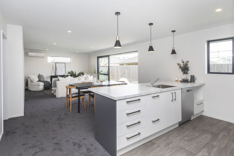 Photo of property in 26 Rannoch Drive, Yaldhurst, Christchurch, 8042