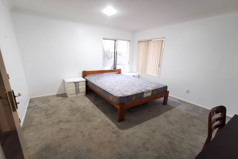 Photo of property in 20 Killybegs Drive, Pinehill, Auckland, 0632