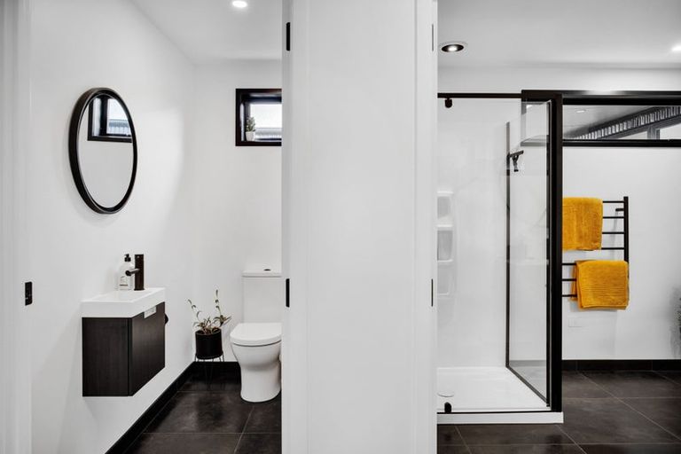 Photo of property in 450 Waitara Road, Huirangi, New Plymouth, 4373