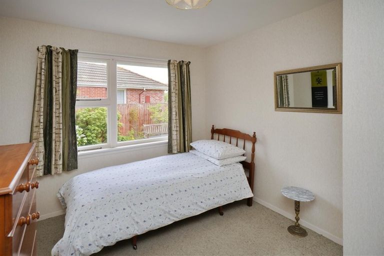 Photo of property in 10 Cheam Street, Dallington, Christchurch, 8061