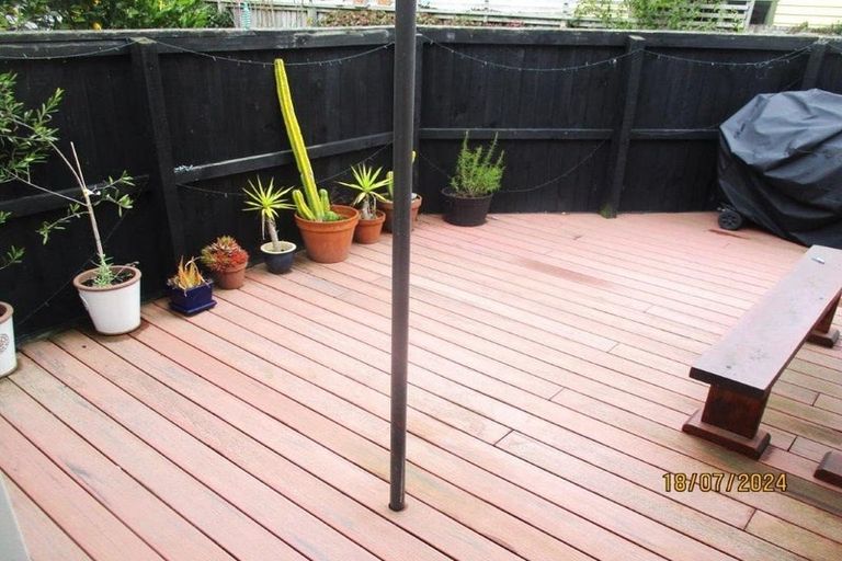 Photo of property in 26 Silvester Street, Woolston, Christchurch, 8023