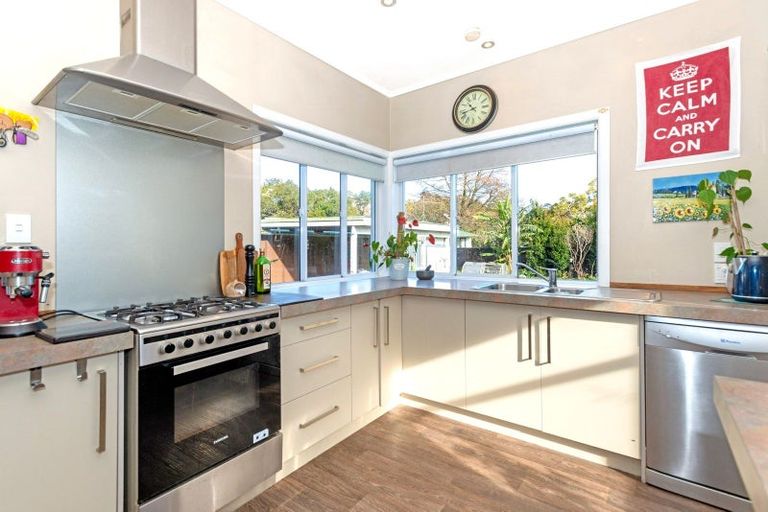 Photo of property in 9 Ropata Street, Kaiti, Gisborne, 4010