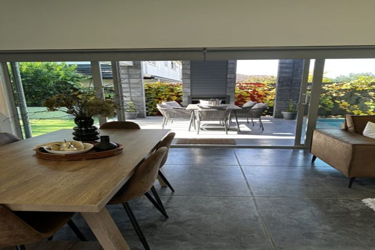 Photo of property in 15 Shalimar Place, Huntington, Hamilton, 3210