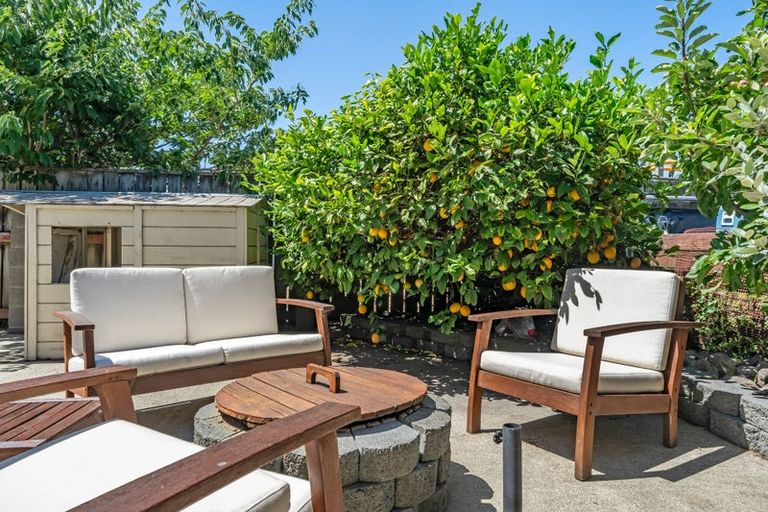 Photo of property in 3 Discovery Drive, Whitby, Porirua, 5024