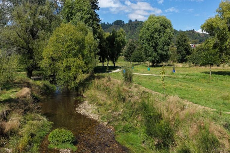 Photo of property in 927 Waiwhero Road, Ngatimoti, Motueka, 7196