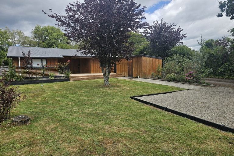 Photo of property in 855 Makerua Road, Tokomaru, Palmerston North, 4474
