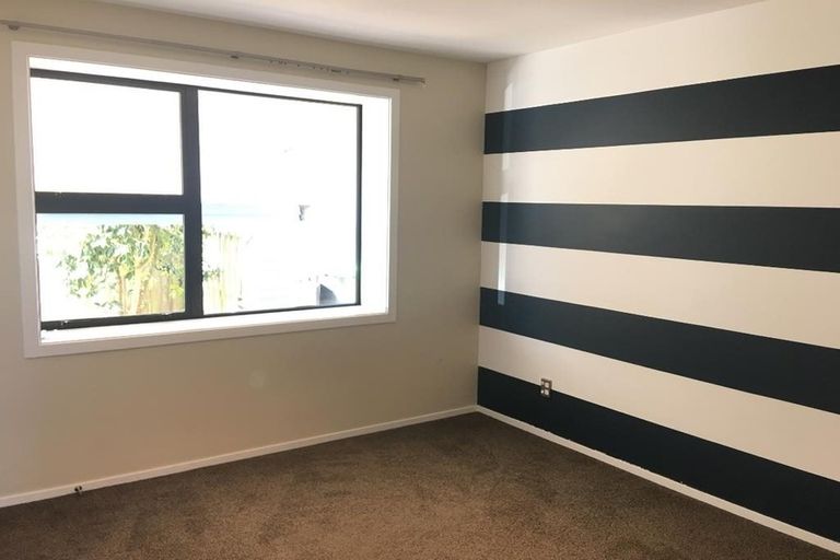 Photo of property in 7 Gladson Avenue, Sockburn, Christchurch, 8042