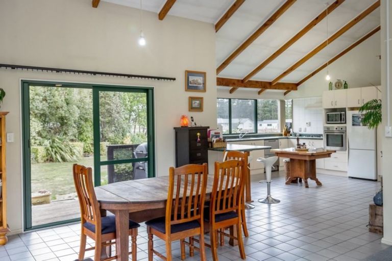 Photo of property in 34-36 Lyon Street, Featherston, 5710