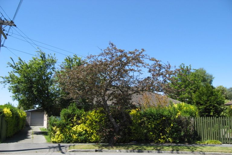 Photo of property in 10 Nyton Place, Bryndwr, Christchurch, 8053