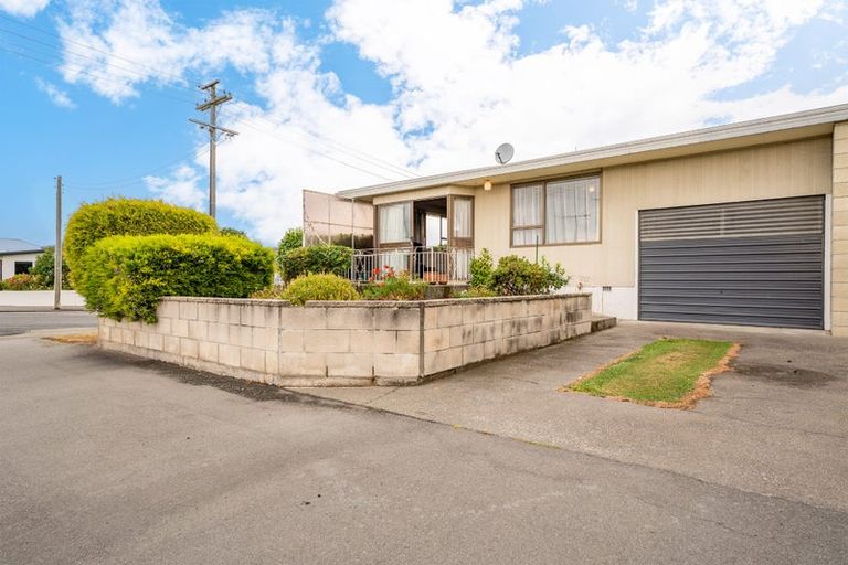 Photo of property in 25 Edward Street, Parkside, Timaru, 7910