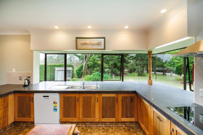 Photo of property in 124 Pahiatua Aokautere Road, Aokautere, Palmerston North, 4471