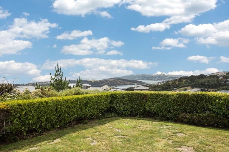 Photo of property in 12 Aoraki Rise, Aotea, Porirua, 5024