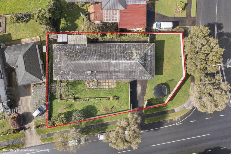 Photo of property in 58 Prince Regent Drive, Half Moon Bay, Auckland, 2012