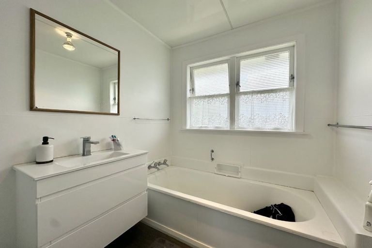 Photo of property in 11 Brees Street, Epuni, Lower Hutt, 5011