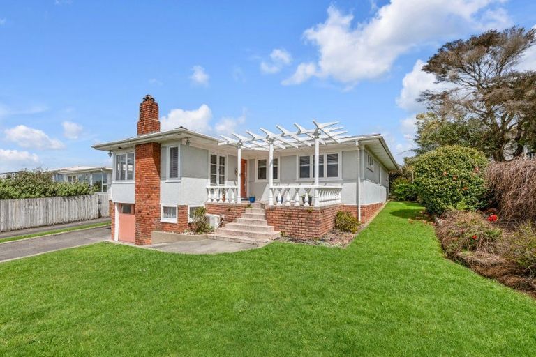 Photo of property in 35 Nelson Street, Howick, Auckland, 2014