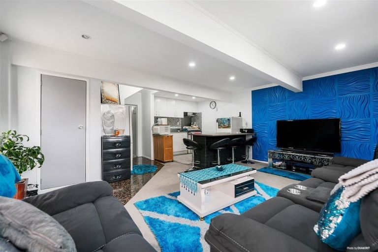 Photo of property in 6 Montego Place, Weymouth, Auckland, 2103