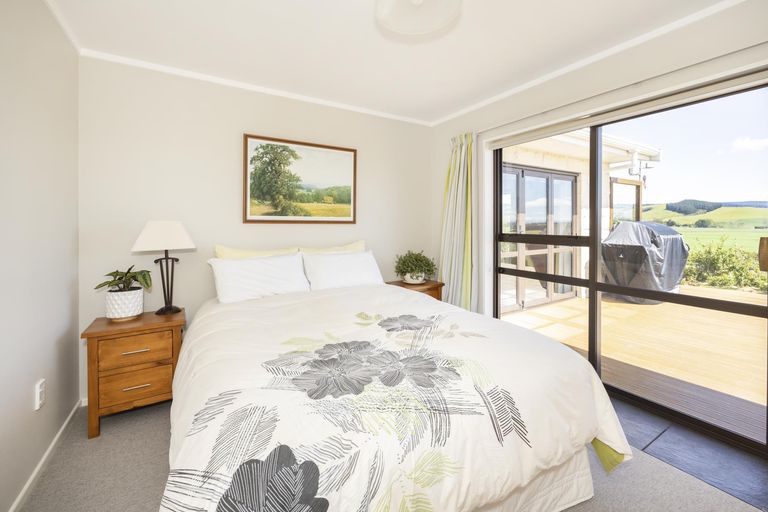 Photo of property in 20 Monk Street, Herbert, Oamaru, 9495