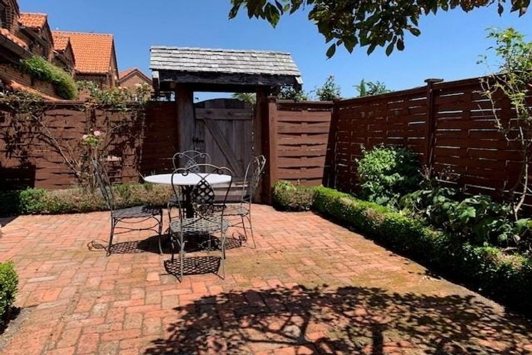 Photo of property in Orchard Cottages, 312/6 Point Road, Monaco, Nelson, 7011