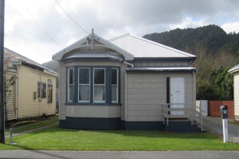 Photo of property in 105 Ward Street, Cobden, Greymouth, 7802