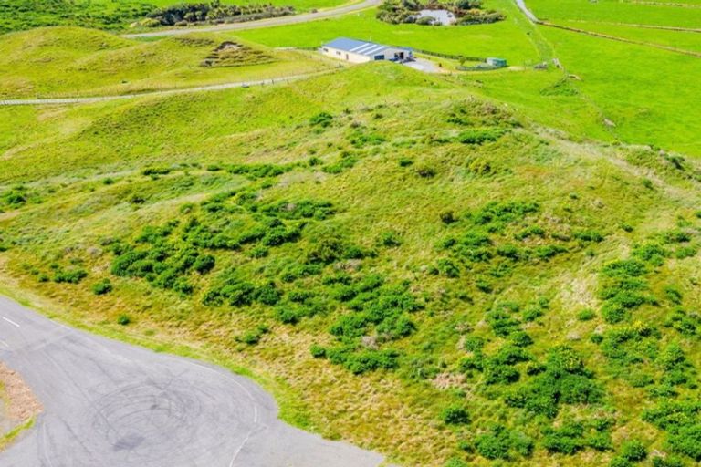 Photo of property in 21 Mahurenga Lane, Te Horo, Otaki, 5581