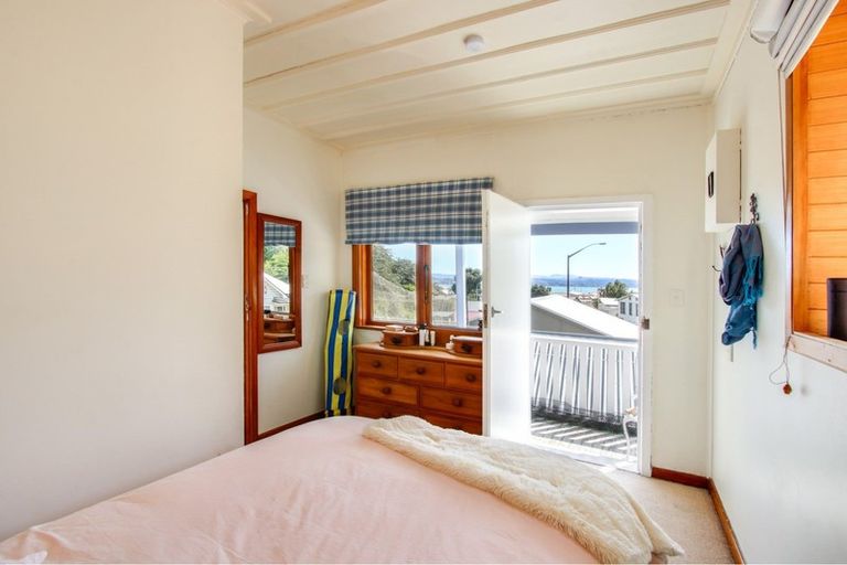 Photo of property in 124a Shakespeare Road, Bluff Hill, Napier, 4110