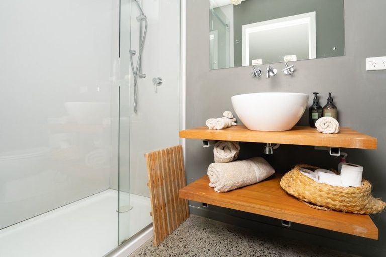 Photo of property in 176 Maungatawhiri Road, Raglan, 3295