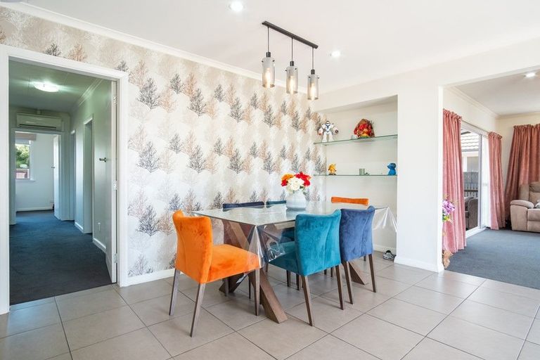 Photo of property in 92 Philpotts Road, Mairehau, Christchurch, 8052