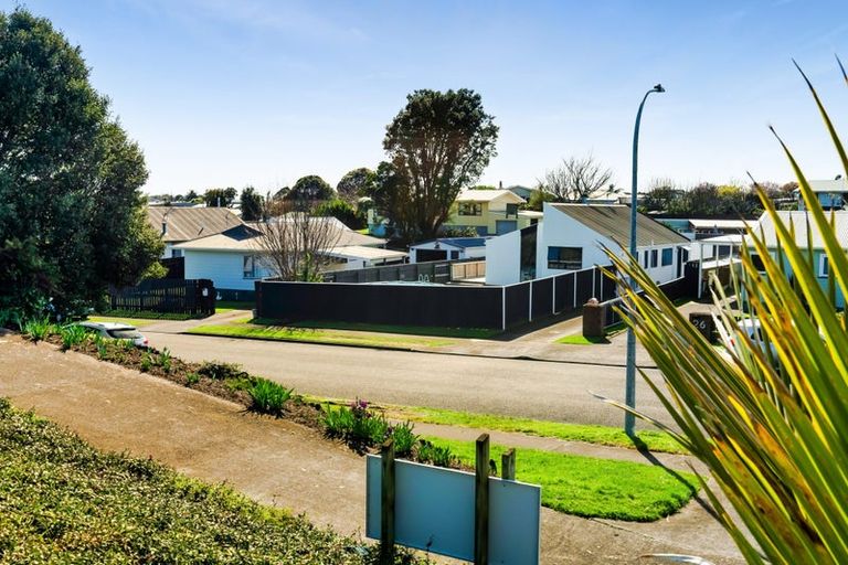 Photo of property in 24 Gardenia Avenue, Bell Block, New Plymouth, 4312