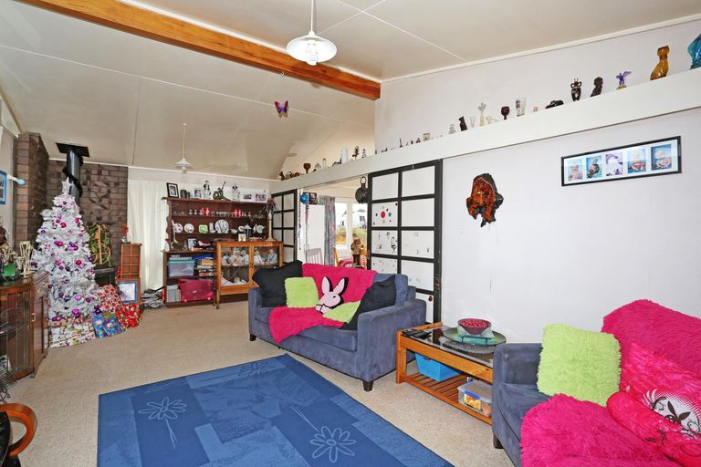 Photo of property in 14 Ford Street, Pokeno, 2402