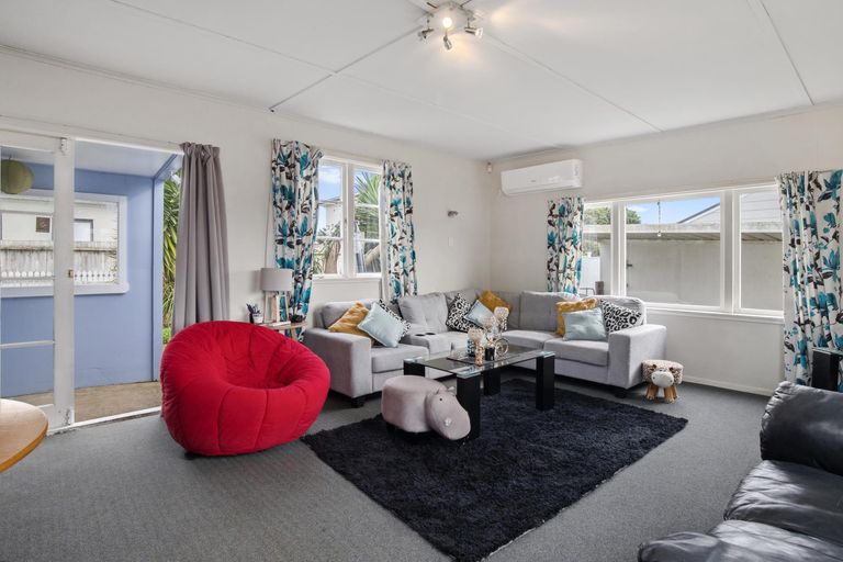 Photo of property in 85a Victoria Street, Pukekohe, 2120