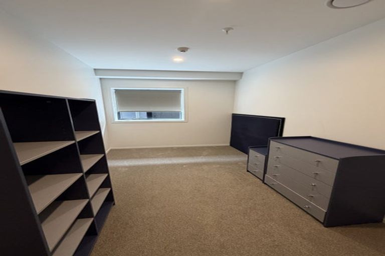 Photo of property in 211/2 Onepu Road, Kilbirnie, Wellington, 6022