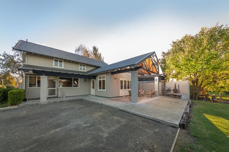 Photo of property in 6 Gonville Avenue, Gonville, Whanganui, 4501