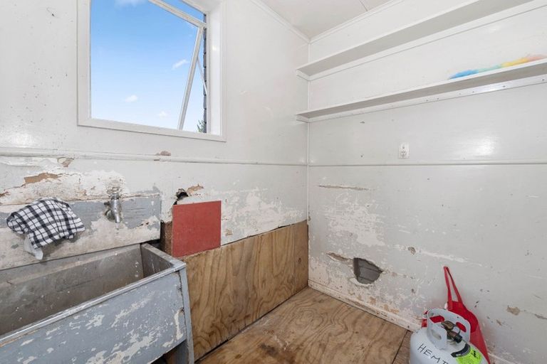 Photo of property in 298 Malfroy Road, Pomare, Rotorua, 3015