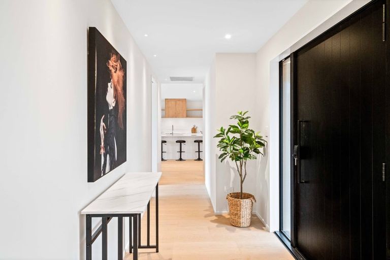 Photo of property in 35 Ridgeland Way, West Melton, 7618