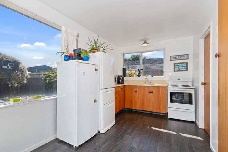 Photo of property in 2/8 Pegasus Avenue, North New Brighton, Christchurch, 8083