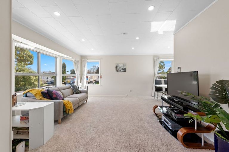 Photo of property in 12 Hope Farm Avenue, Pakuranga Heights, Auckland, 2010