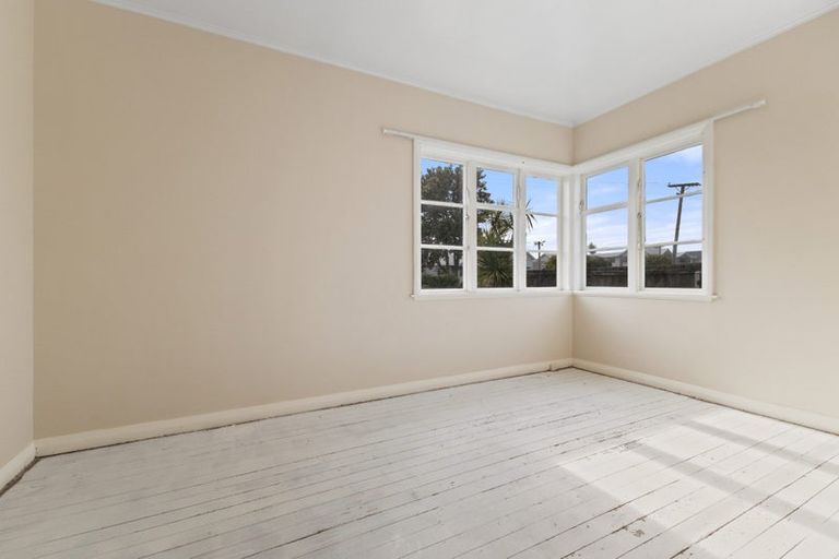 Photo of property in 22 Oram Avenue, New Brighton, Christchurch, 8061