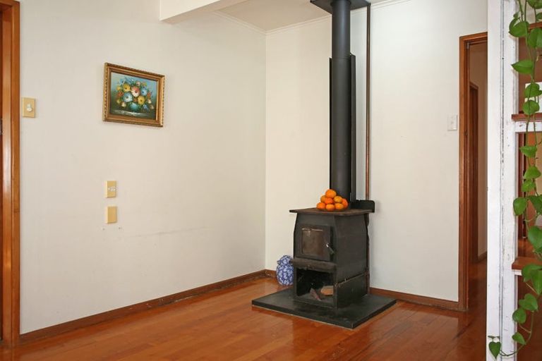 Photo of property in 76 King Street, Waiuku, 2123