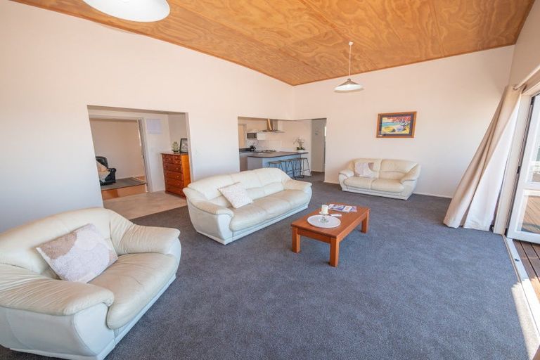 Photo of property in 14 Torsby Road, Coopers Beach, 0420