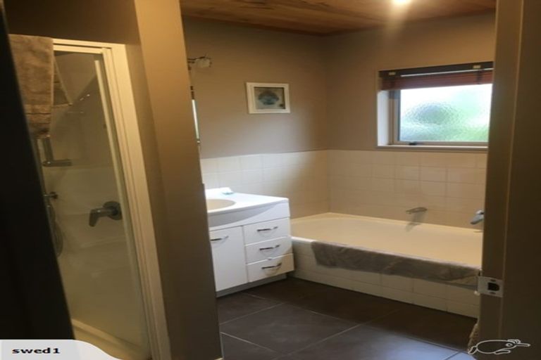 Photo of property in 36 Oxford Road, Lake Rotoma, Rotorua, 3074