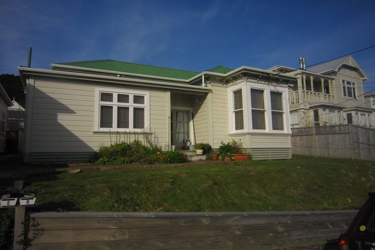 Photo of property in 15 Porritt Avenue, Mount Victoria, Wellington, 6011