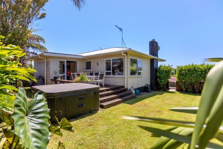 Photo of property in 7 Penrith Street, Westown, New Plymouth, 4310