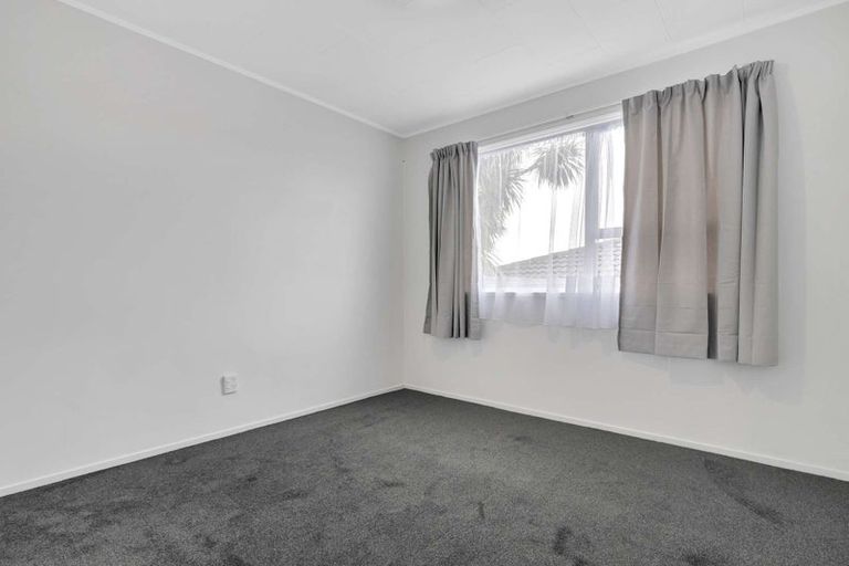 Photo of property in 1/20 Carter Place, Manurewa, Auckland, 2102