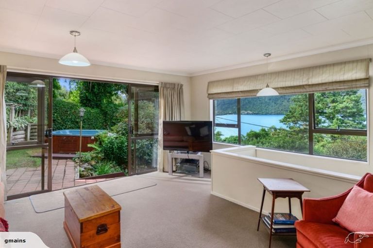 Photo of property in 50 Okareka Loop Road, Lake Okareka, Rotorua, 3076